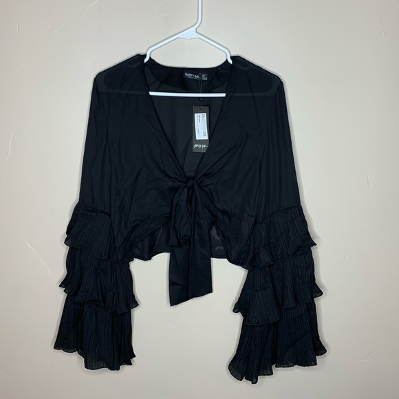 SOLD ⭐️ Nasty Gal Pleated Sleeve Top - Picture 4 of 6